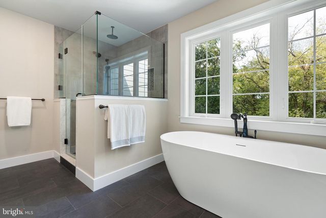 1935 GARDEN STATION RD, Avondale, PA 19311