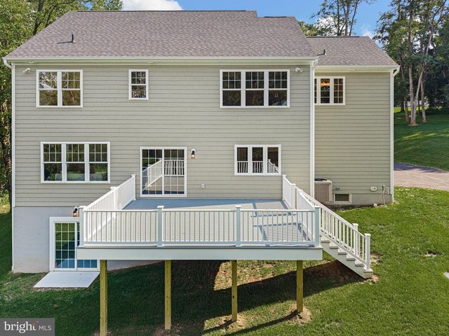 1935 GARDEN STATION RD, Avondale, PA 19311
