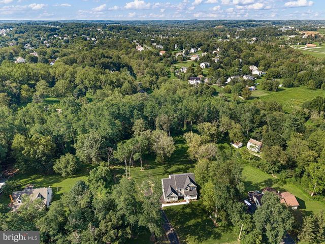 1935 GARDEN STATION RD, Avondale, PA 19311