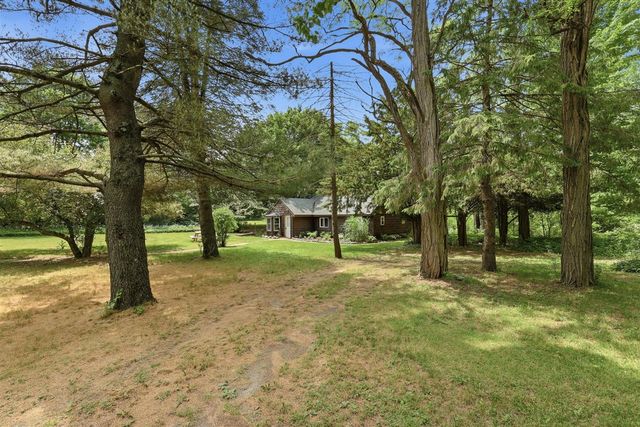 1497 W Dowling Road, Dowling, MI 49050