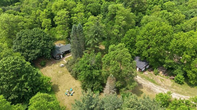 1497 W Dowling Road, Dowling, MI 49050