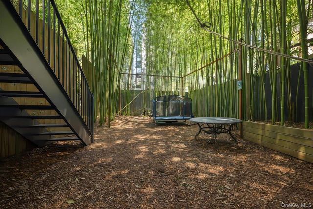 92 Elliott Avenue, Yonkers, NY 10705