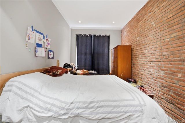 92 Elliott Avenue, Yonkers, NY 10705