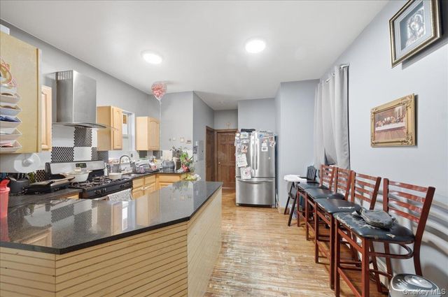 92 Elliott Avenue, Yonkers, NY 10705