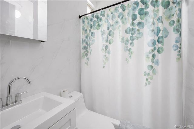 92 Elliott Avenue, Yonkers, NY 10705