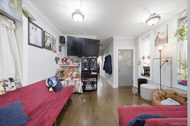 92 Elliott Avenue, Yonkers, NY 10705