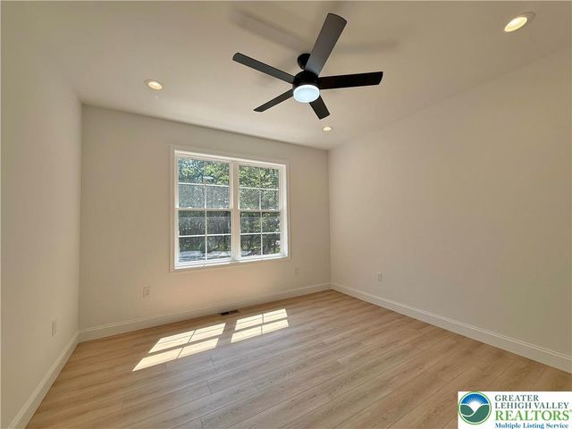 4119 Butternut Drive, Lehigh Twp, PA 18088