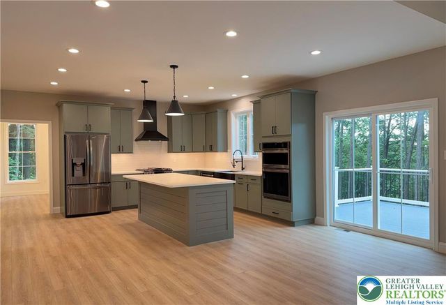 4119 Butternut Drive, Lehigh Twp, PA 18088