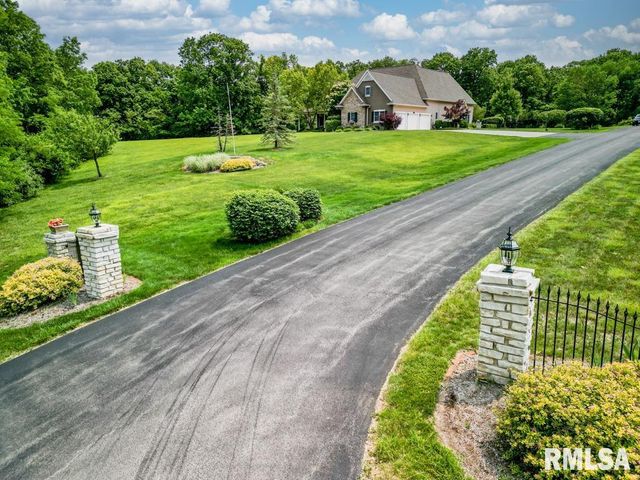 1112 W CEDAR HILLS Drive, Dunlap, IL 61525