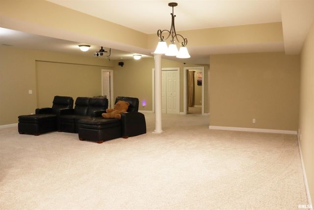 1112 W CEDAR HILLS Drive, Dunlap, IL 61525