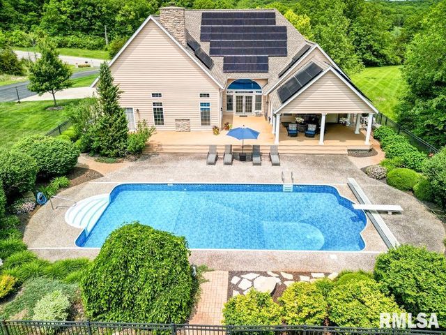 1112 W CEDAR HILLS Drive, Dunlap, IL 61525