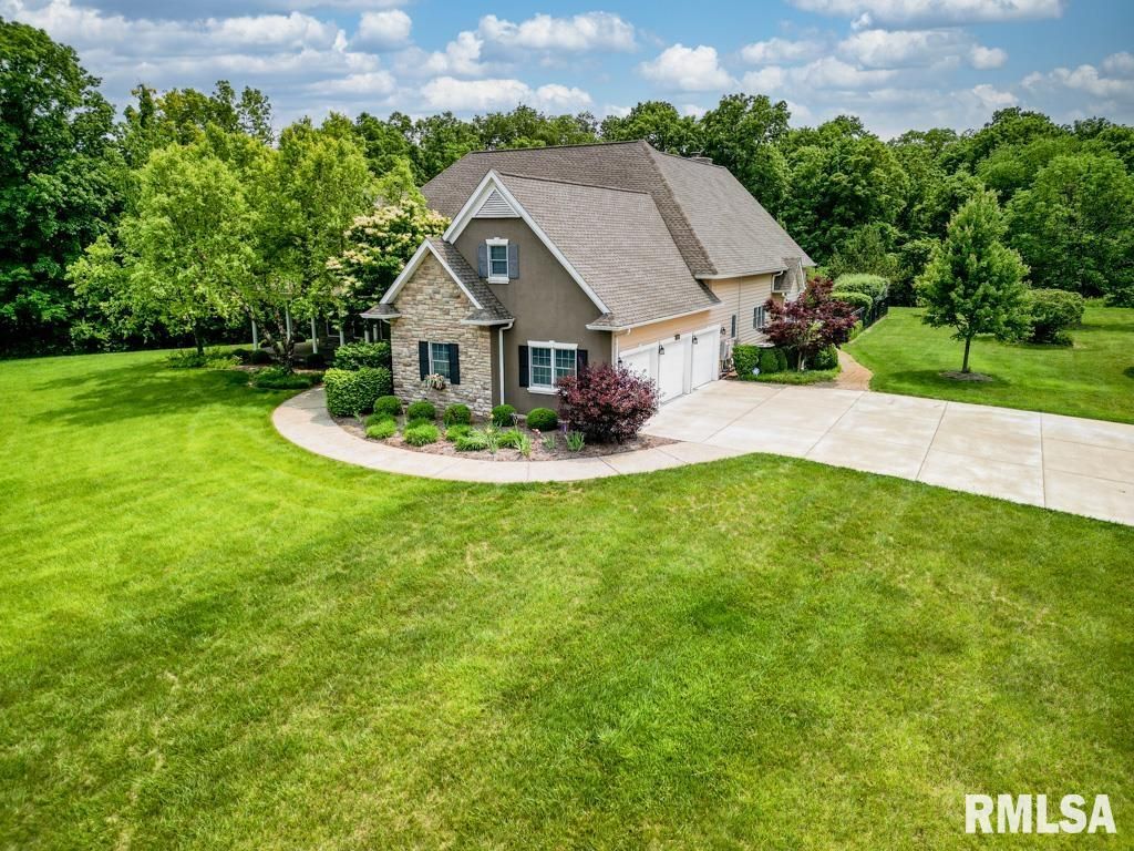 1112 W CEDAR HILLS Drive, Dunlap, IL 61525