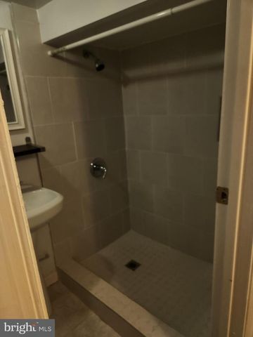 2010 RUXTON AVE, Baltimore, MD 21216