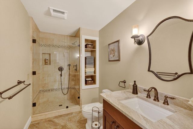 5212 Foxpointe Circle SE, Delray Beach, FL 33445