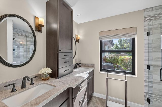 5212 Foxpointe Circle SE, Delray Beach, FL 33445