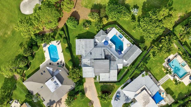 5212 Foxpointe Circle SE, Delray Beach, FL 33445