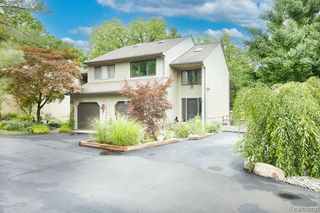 1880 W Liberty Street, Ann Arbor, MI 48103