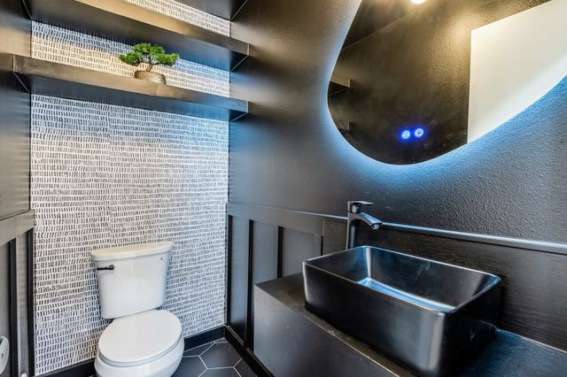 3883 Antigua Circle, Dallas, TX 75244