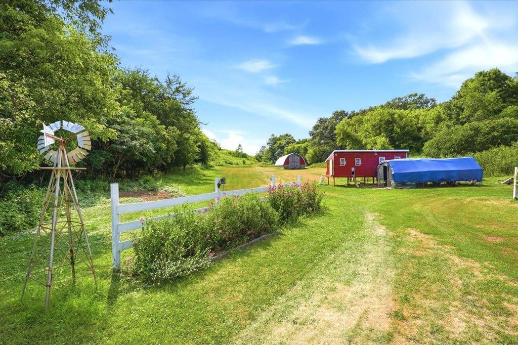 Image 20 of property listing at 1041 220th Avenue, New Richmond, WI 54017
