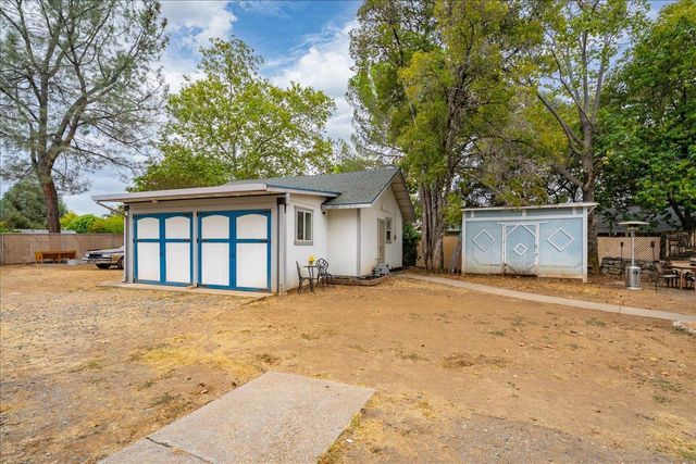 1240 Live Oak, Auburn, CA 95603