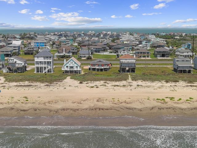 22819 Gulf Drive, Galveston, TX 77554