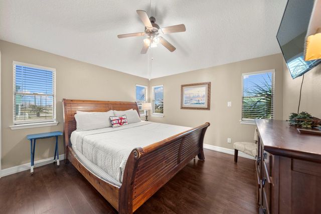 22819 Gulf Drive, Galveston, TX 77554