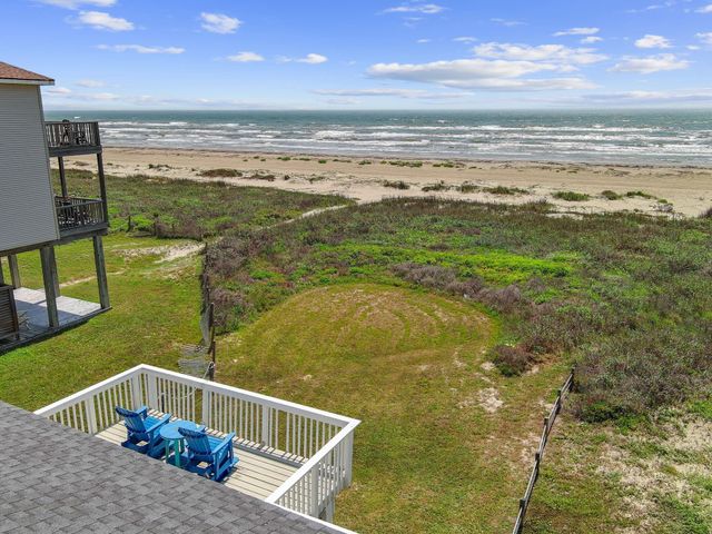 22819 Gulf Drive, Galveston, TX 77554