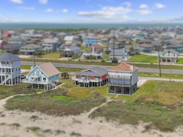 22819 Gulf Drive, Galveston, TX 77554