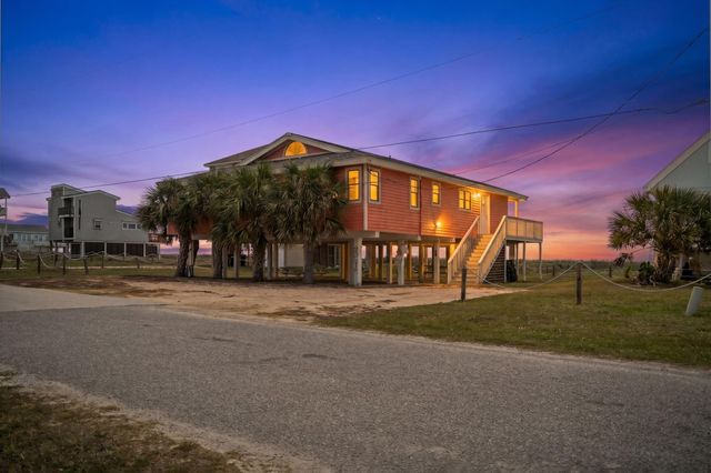 22819 Gulf Drive, Galveston, TX 77554