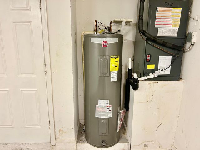 22763 Meridiana Drive, Boca Raton, FL 33433