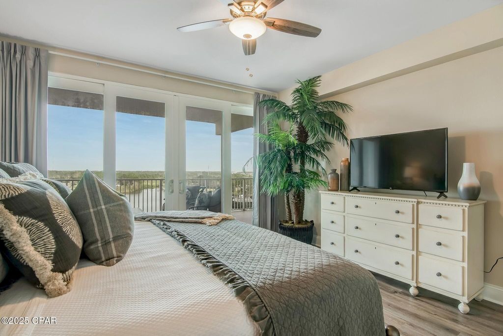 Image 10 of property listing at 9902 S Thomas Drive 834, Panama City Beach, FL 32408