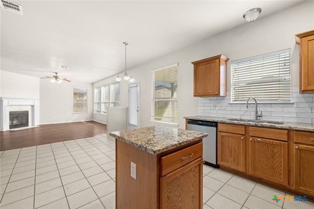 4604 Sydney Harbour Court, Killeen, TX 76549