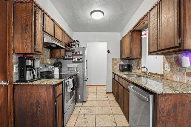 1913 Vanessa Drive, Norman, OK 73071