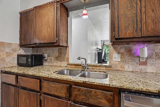 1913 Vanessa Drive, Norman, OK 73071