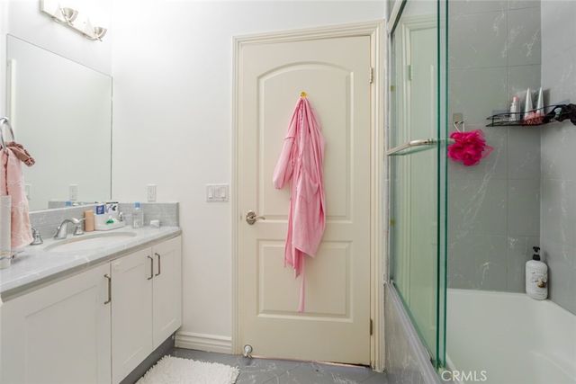 626 E Orange Grove Avenue 204, Burbank, CA 91501