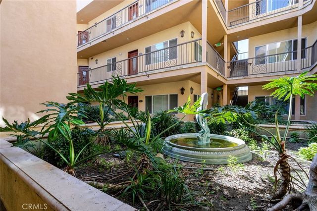 626 E Orange Grove Avenue 204, Burbank, CA 91501