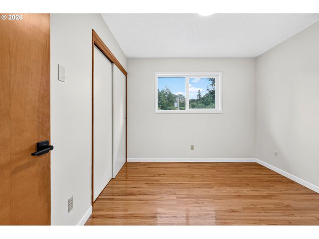 45643 Sw ETTERS Rd, Gaston, OR 97119