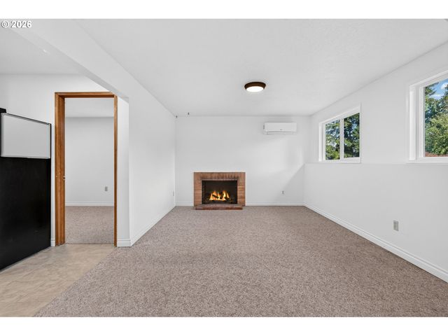 45643 Sw ETTERS Rd, Gaston, OR 97119