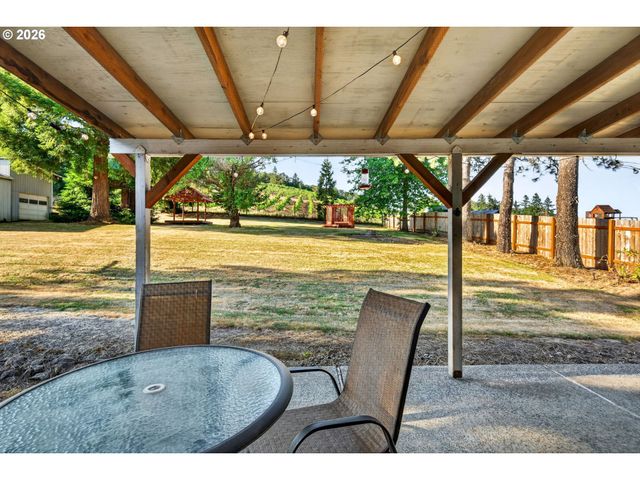 45643 Sw ETTERS Rd, Gaston, OR 97119
