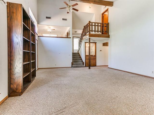 880 Cottontail RD, Tuttle, OK 73089