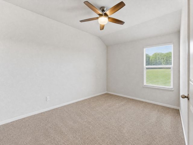 597 Creekview Drive, Azle, TX 76020