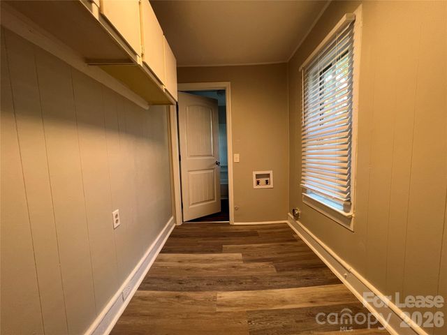 904 W 6th Avenue, Gastonia, NC 28052