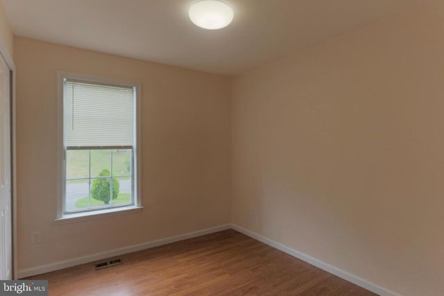 47 CLARK LN, Stafford, VA 22554