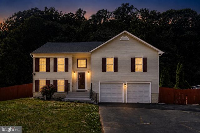 47 CLARK LN, Stafford, VA 22554