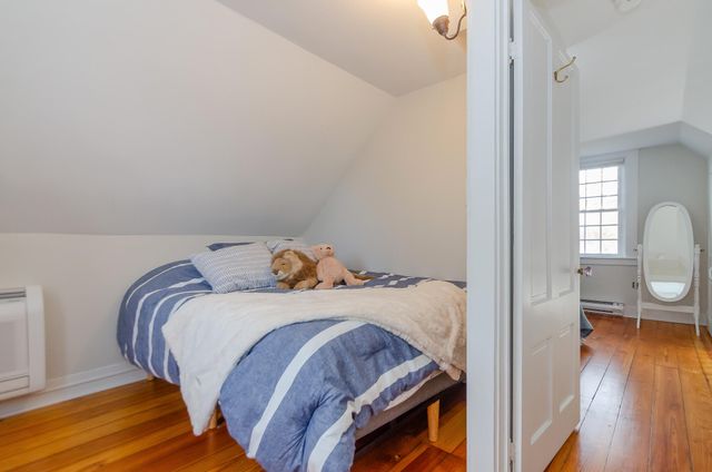 9 Mansion Street, West Harwich, MA 02671