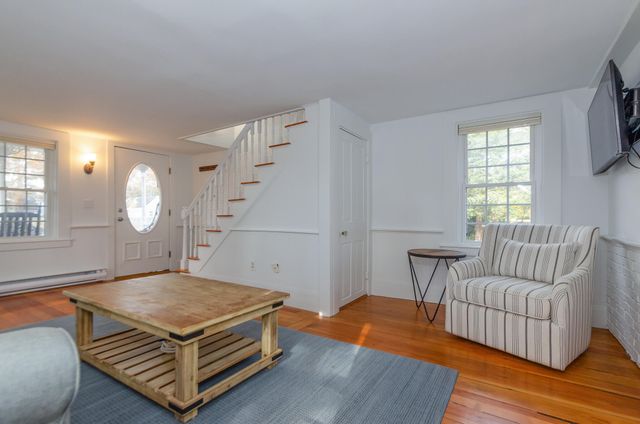 9 Mansion Street, West Harwich, MA 02671