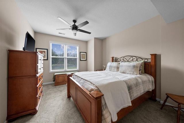 9885 Edgerton Road, De Soto, KS 66018