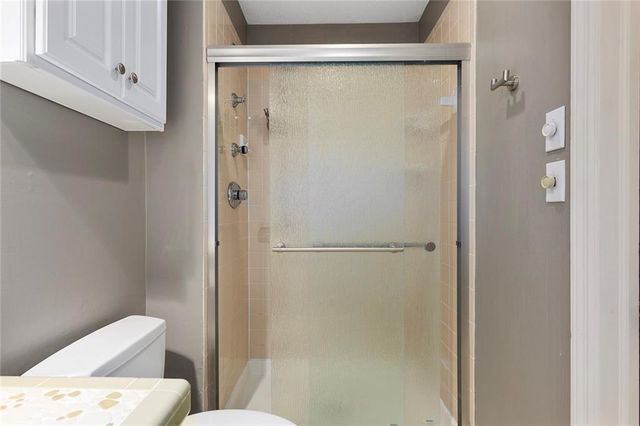 3401 E 105th Terrace, Kansas City, MO 64137