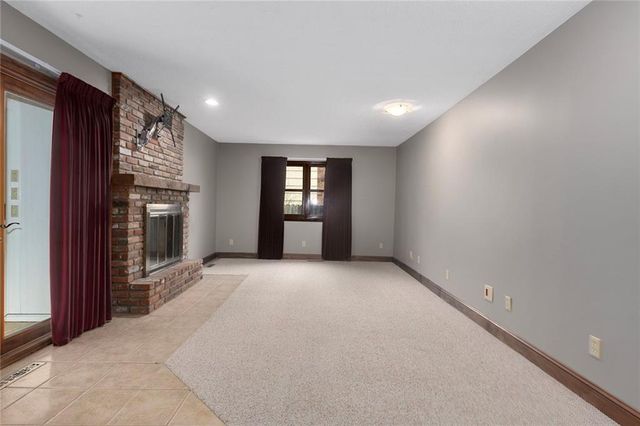 3401 E 105th Terrace, Kansas City, MO 64137