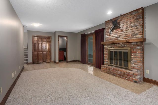 3401 E 105th Terrace, Kansas City, MO 64137